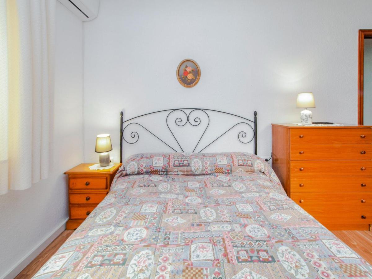 Vakantiehuis Welcoming In With Patio *