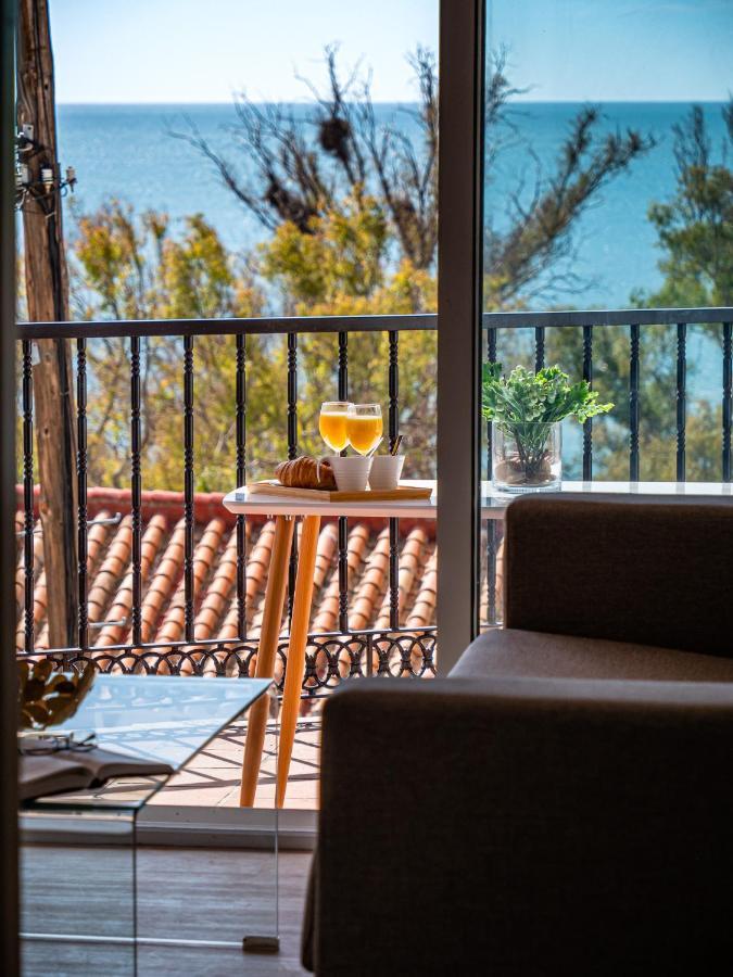 Blue Sea - With Terrace Apartment *