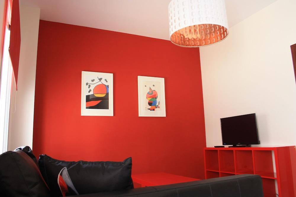 Suncity Plaza Apartment *