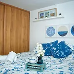 LyriosHomes Apartamento Montaño Center Malaga
