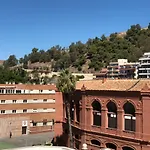 Malaga Playa Centro Ideal Familia Y Amigos