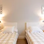 Urbe10 Angel Suites 2 Bedrooms Apartment 2A