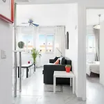 Lovely Suite With River Views And Parking