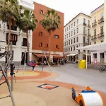 Beautiful flat with balcony&wifi in Málaga Center