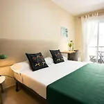 Sweet Apartment