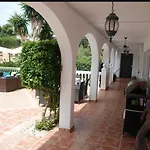Delightful 5 Bed Villa In Fuengirola Costa Del Sol