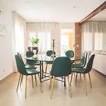 Espaciosa Villa En Mijas Costa Para 10 Personas