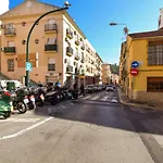 Letmalaga Dos Aceras Plaza