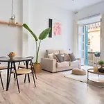 Luxurious Apartment In The Heart Of Malaga - Su Casa Away