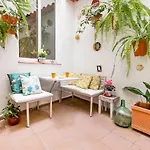 Stbf Prime Location Private Backyard
