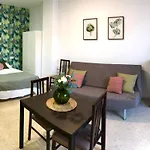 Apartamento con piscina en Ciudad Jardín