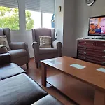 Apartamento De Tres Habitaciones En Malaga Carranque