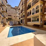 Precioso Apartamento Con Piscina Cerca De La Playa Torrox Costa