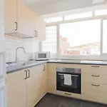 C85 - Brand New 3 Bedroom Apartment By The Center