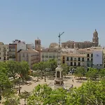 C11 - Cosy 7 Bedrooms In Plaza Merced
