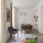 C93 - Trendy Two Bedrooms In Ollerias