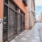 Cozy Apartment w/ private parking - Malaga Center