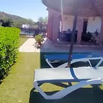 Villa Yasleni