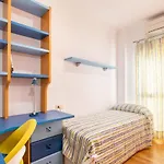 Amplio Apartamento Universidad By Renthas
