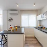 Living4Malaga Sea Breeze Apartment