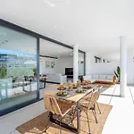 797 Holiday Rentals - Lujoso Apartamento Para 6 Con Jacuzzi En Higueron
