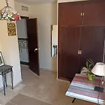Confortable Habitacion Centrica En Piso Privado