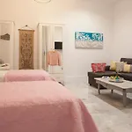 Living4Malaga Aduana Presidential