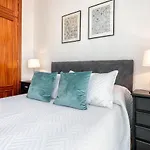 Wintowinrentals - La Estancia Free Parking