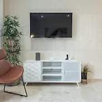 Lovely Duplex With Private Parking Near City Center By Rems