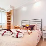 -Malagasunapts- West Beach Malaga Seafood & Relax