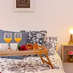-Malagasunapts- Bohemian & Cosy Andalusian Dream