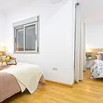 -Malagasunapts- Fashion Historical City Centre