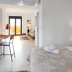 Charming Studio In Malaga Center By Sharingco.