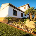 Casa Rural Los Menhires
