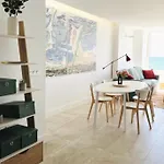 Moderno Y Completo Apartamento Frente Al Mar