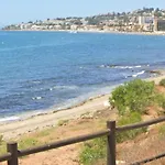 Frente A La Playa. Vistas Al Mar. La Cala De Mijas