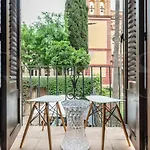 Spacious Apartment By Picasso Museum By Rems