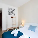 Center Apartment 2Bed 2B Aircon Wif And Parking Free