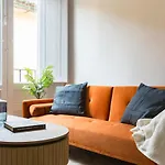 Valentin Suites