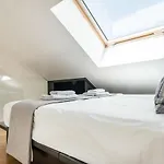 Marvellous Penthouse With Terrace & Cathedral Views By Rems