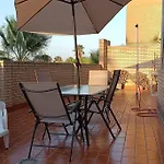 Millys House Junto A Feria Real