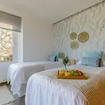 Living4Malaga Seafront Duplex