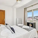 3 Bedroom Apartment Near City Centre