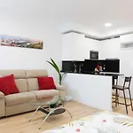 Cosmopolitan Loft & Malaga Beach