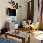 Macgregor Apartment