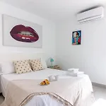 Salamanca Apartments!