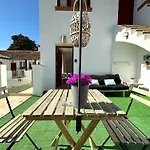 Villa Clavero Six Premium Apt