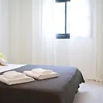 Amalia\'S Home: Luminoso Apartamento Muy Cerca De La Playa