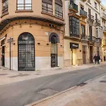 Apartment With Balcony In The Heart Of Malaga By Rems