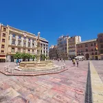 Cubo\'S Malaga Center El Molinillo